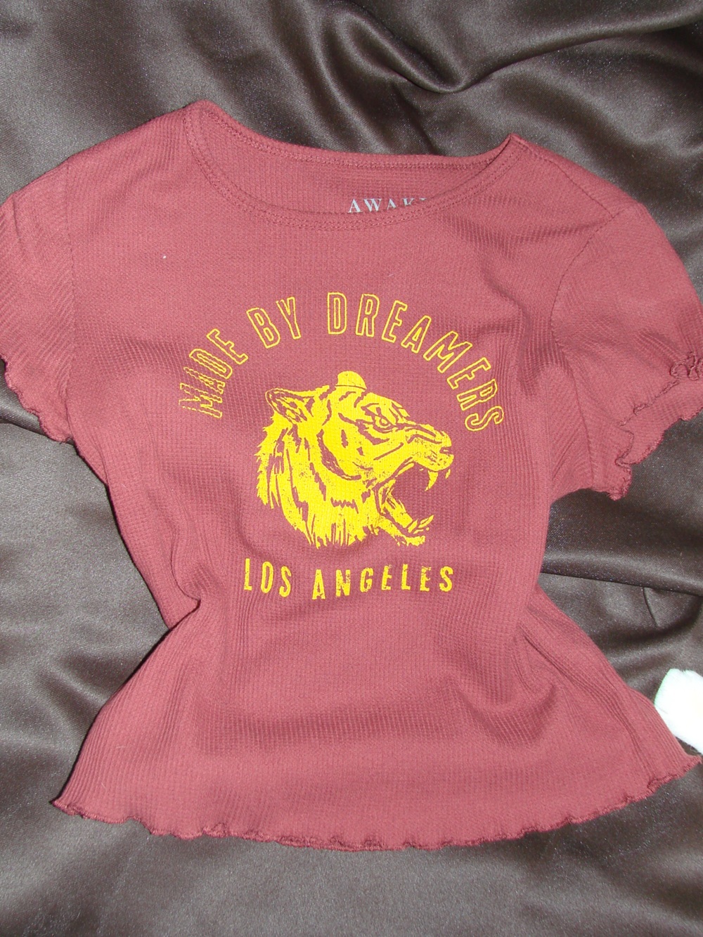 AWAKE
 Tiger baby Tee - Rose Red